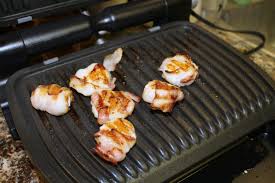 It is very rare that you see customers overwhelmingly rave about a product as highly as they have with this indoor grill. Let S Get Ready For Some Football T Fal Optigrill