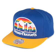 Denver nuggets colours are popular and their caps and beanies are very iconic. Mitchell Ness Denver Nuggets Snapback Cap Xl Logo 2 Tone Blau Gelb Bei Huteundmutzen De