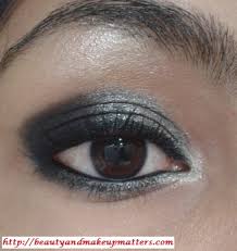 eye makeup tutorial shimmery grey and