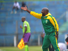 Golden arrows coach steve komphela has described the club's late captain nkanyiso mngwengwe as a good boy who also lived a clean life and with the power to defy a spate of injuries which. Kaizer Chiefs Vs Golden Arrows Team News Head To Head Kick Off Time And Live Stream
