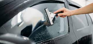 Window Cleaner To Clean Auto Glass