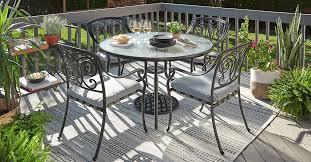 spray paint to re patio furniture