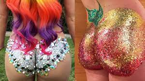 Glitter Butts and Bums Are the Latest Summer Festival Fashion Trend of 2018  | Marie Claire