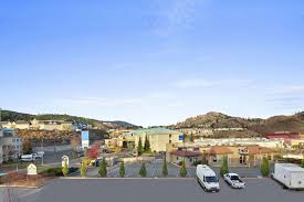 It's 10:09 right now , with scattered clouds and the. Days Inn By Wyndham Kamloops Bc Kamloops Updated 2021 Prices