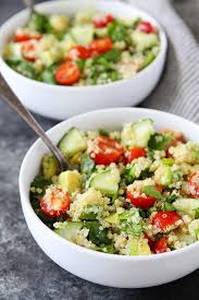 The easiest way to up your quinoa game? Easy Quinoa Salad Recipe