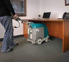 e5 compact low profile carpet extractor