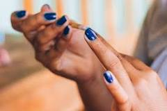 how-do-you-remove-gel-nail-polish-without-damaging-your-nails