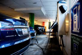 Well, if you reside in colorado, the state offers a $5,000 cash rebate. California Cuts Electric Car Rebates Drops Luxury Models Sfchronicle Com