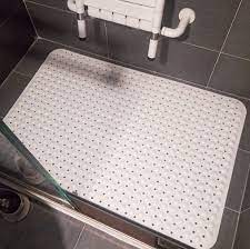 1.4 luxury hotel and spa 100% turkish cotton banded panel bath mat. Best Non Slip Bath Mats 2021 Elderly Falls Prevention
