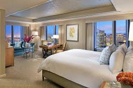 Enjoy no cancellation fees & a price match guarantee on 2611 hotels and resorts great for families. 13 Best Pet Friendly Hotels In San Francisco Ca Planetware