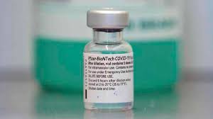Cada vial de la vacuna contiene 5 dosis de 0,3 mililitros. Invima Autoriza Uso De Emergencia De La Vacuna Pfizer En Colombia