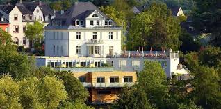 Die villa hügel in essen war von 1873 bis 1945 das wohnhaus der unternehmerfamilie krupp. Hotel Villa Hugel Ab 135 Hotels In Trier Kayak