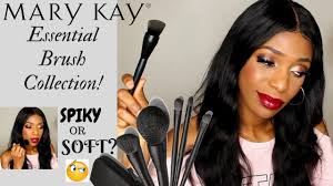 new mary kay essential brush collection