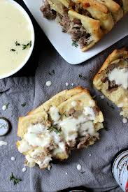 philly cheesesteak pull apart bread w