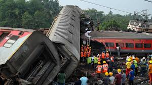 accidente de trenes en india esto es