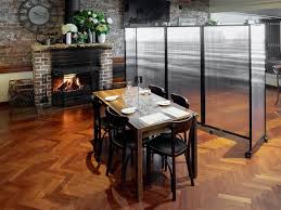 Movable Restaurant Partitions For Cafes