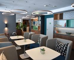 Click to learn more about our safe travels program. Restaurant Bar Holiday Inn Salzburg City Ghotel