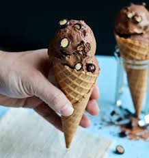 Savor a fresh ice cream. Vegan Dark Chocolate Almond Ice Cream The Vegan 8