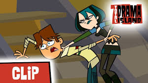 TOTAL DRAMA ISLAND: The Code-meister in action (S1 Ep.8) | Total Drama -  YouTube