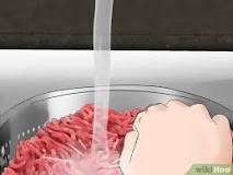 Do people wash minced meat?