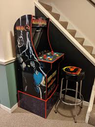 mortal kombat arcade cabinet from