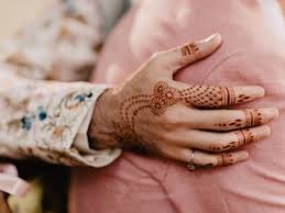 But not all mehndi designs have to complicated as above for palm, they used dark red; 15 Trending Mehndi Design Ideas For Grooms Dulha