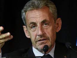 Sarkozy se opone a una Ucrania europea y critica al PP español por su relación con VOX