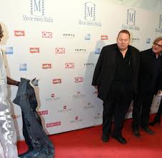 Es sind brancheneinträge zu teppich in münchen gefragt? Roter Teppich Prominente Beim Filmfest Munchen Bilder Fotos Welt