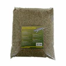 It is also useful for encouraging faster root growth in cuttings. Lucky Reptile Vermiculite 5 Liter Fressnapf