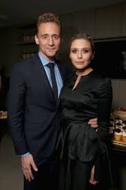 Elizabeth olsen & paul bettany on wanda & vision's relationship. Elizabeth Olsen And Tom Hiddleston At Tiff 2015 Popsugar Celebrity