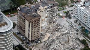 New video, obtained by a local fox sports radio anchor, appears to show the moment that a condo building in surfside, florida, collapsed. Xcejz3mpyd912m