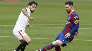 Messi with a controversial play where a yellow card could'. H99hyrrgpjp7sm