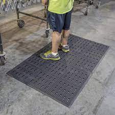 3 ft w x 5 ft l anti fatigue rubber garage flooring mat