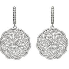 sterling silver interlaced celtic knot