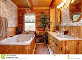 Cowboy Wood Cabin Bathroom With Tub ...