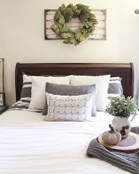 Bed Wall Decor Ideas