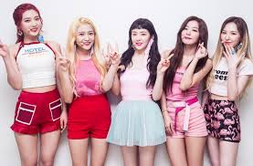 Who often has questionable outfits in red velvet? Red Flavor Vs Power Up Red Velvet Era Based On Their Outfits Allkpop Forums