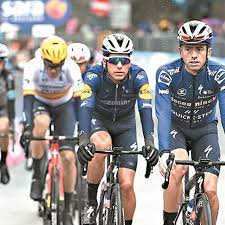 Posted on may 23, 2021. Giro D Italia 2021 Joao Almeida Teve Um Dia Mau Ciclismo Jornal Record
