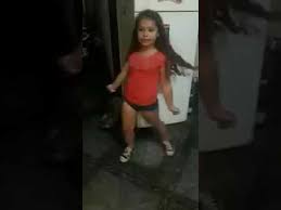Minha filha dançando postar pq gostei. Nina Dancando Youtube