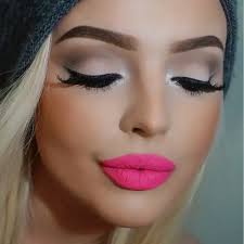 hot ways to wear pink lipstick now