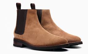 For winter outfits you can choose leather chelsea boots and match their colour with your scarf. Essential Guide To Men S Boots The Gentlemanual