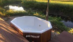 Fiberglass Hot Tub