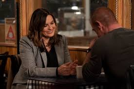Scroll down and click to choose episode/server you want to watch. Law And Order Svu Season 17 Episode 22