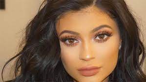 see how kylie jenner celebrated her