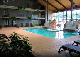 hotels in pigeon forge with indoor pool