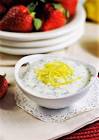 lemon  yoghurt and poppy seed dip