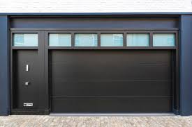 garage door for hurricanes