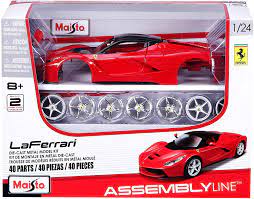 The wheels are painted in authentic. Amazon Com Maisto 1 24 Scale Assembly Line Laferrari Die Cast Vehicle Red Arts Crafts Sewing