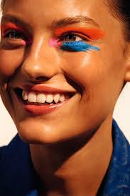 wear technicolor make up this summer