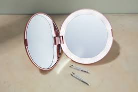 the 7 best lighted makeup mirrors of